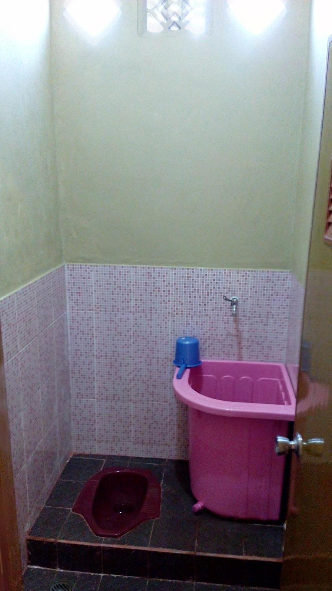 Radiya Guesthouse ซัมบาลัง ลาวัง ห้อง รูปภาพ