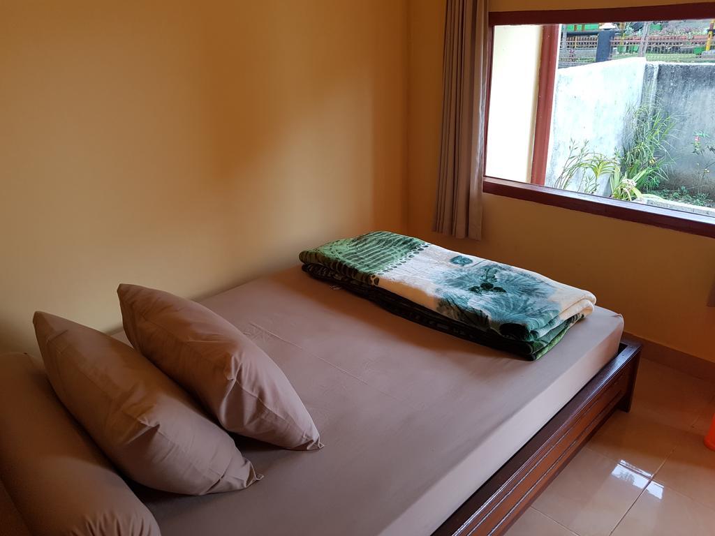 Radiya Guesthouse ซัมบาลัง ลาวัง ห้อง รูปภาพ